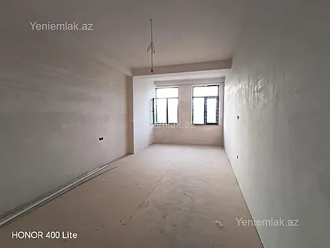 Satılır 4 otaqlı yeni tikili 225 m²