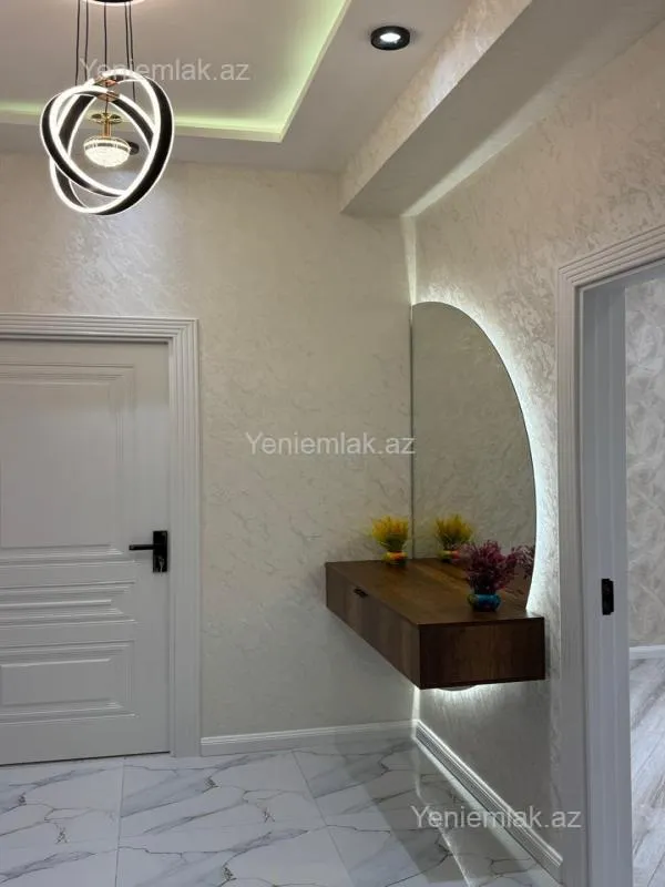 Satılır 3 otaqlı yeni tikili 70 m²