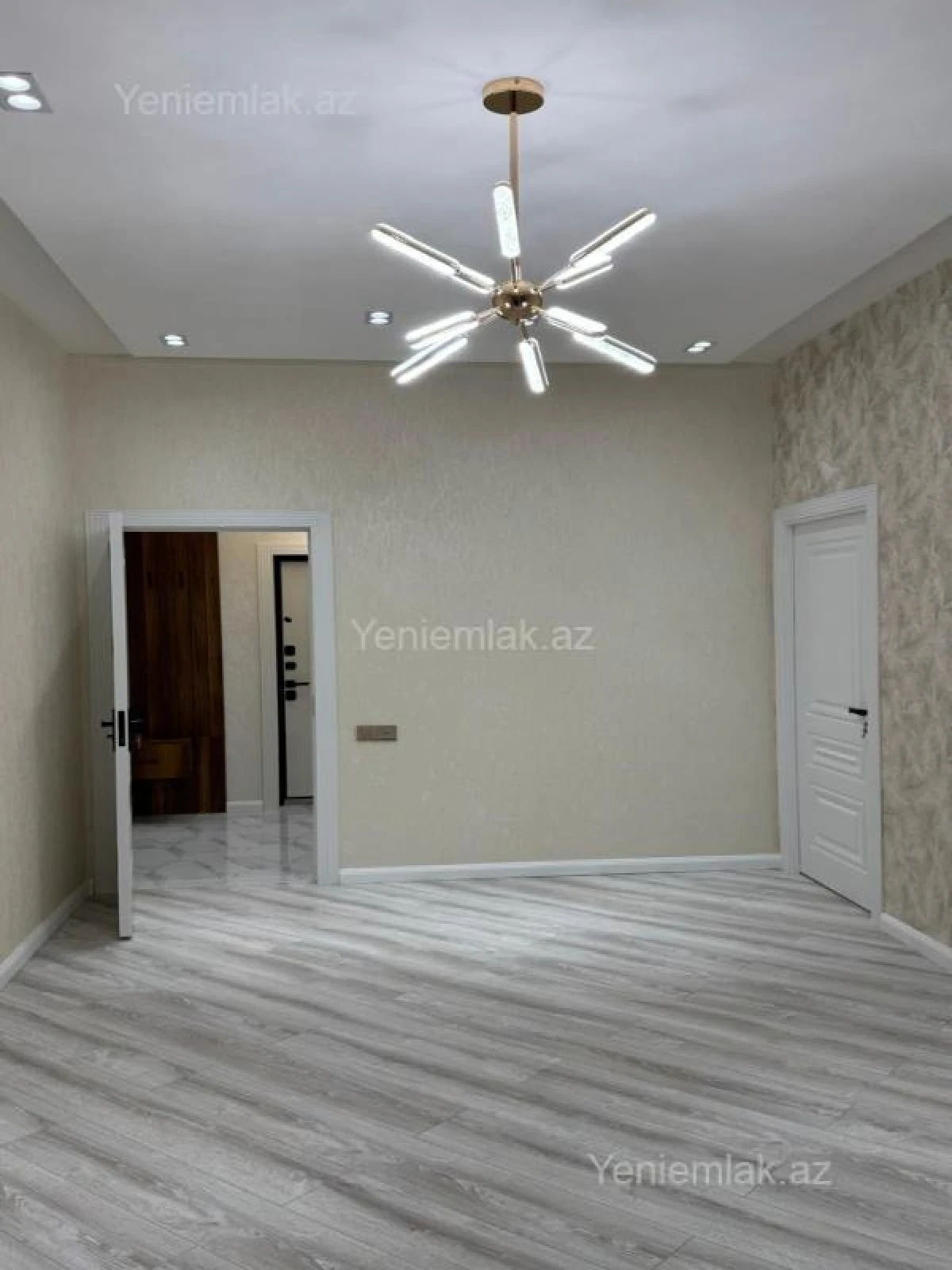 Satılır 3 otaqlı yeni tikili 70 m²