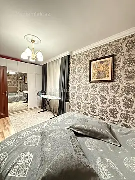 Satılır 2 otaqlı köhnə tikili 70 m²