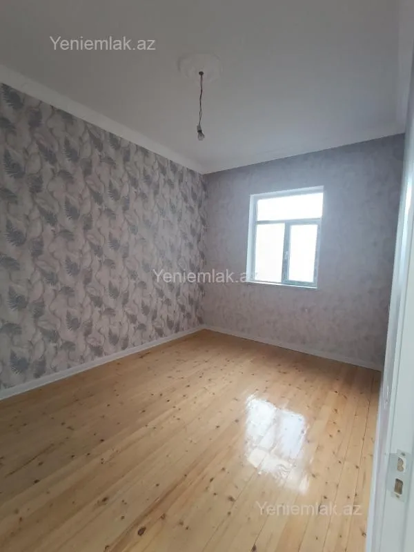 Satılır 4 otaqlı həyət evi 120 m²