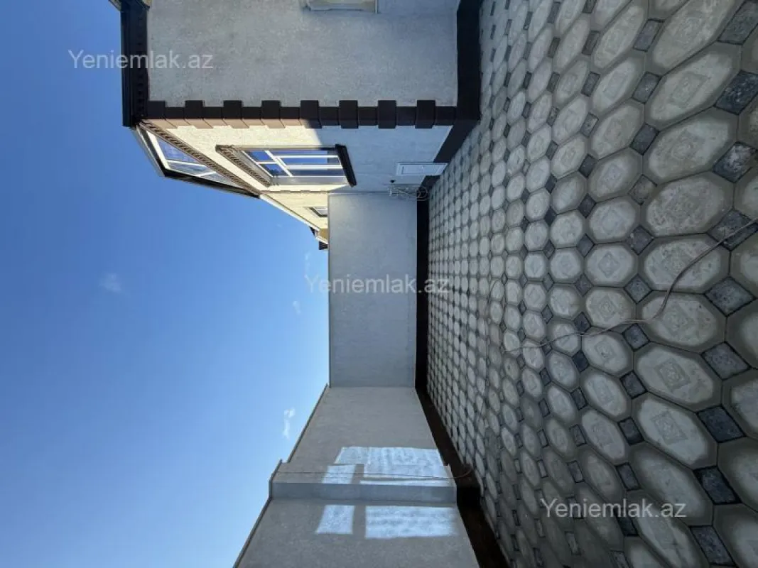 Satılır 3 otaqlı həyət evi 100 m²