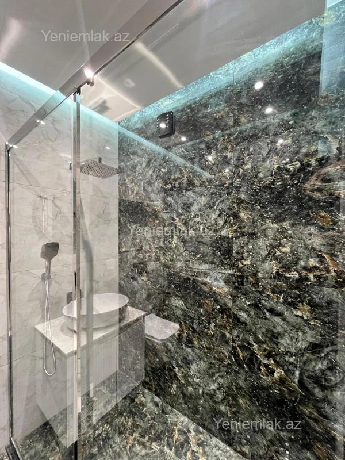 Satılır 2 otaqlı yeni tikili 60 m²