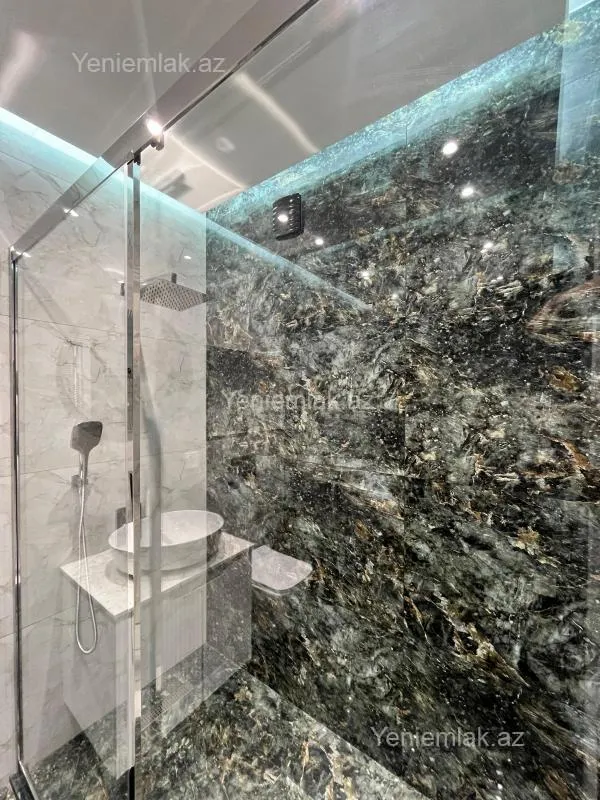 Satılır 2 otaqlı yeni tikili 60 m²