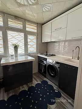 Satılır 2 otaqlı köhnə tikili 40 m²
