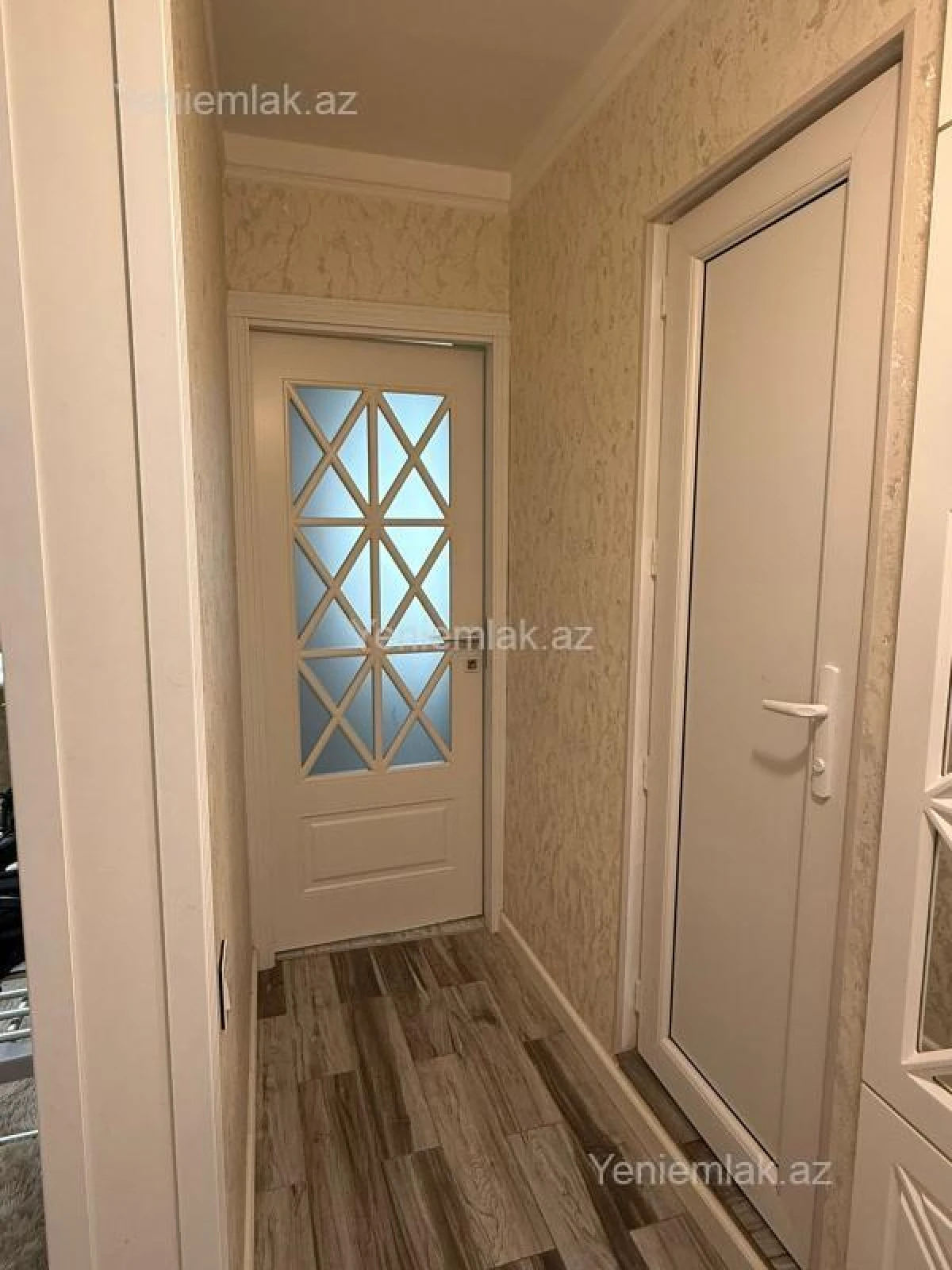 Satılır 2 otaqlı köhnə tikili 40 m²