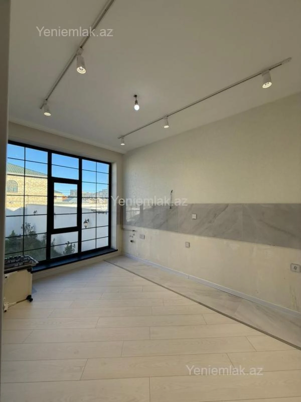 Satılır 4 otaqlı həyət evi 120 m²