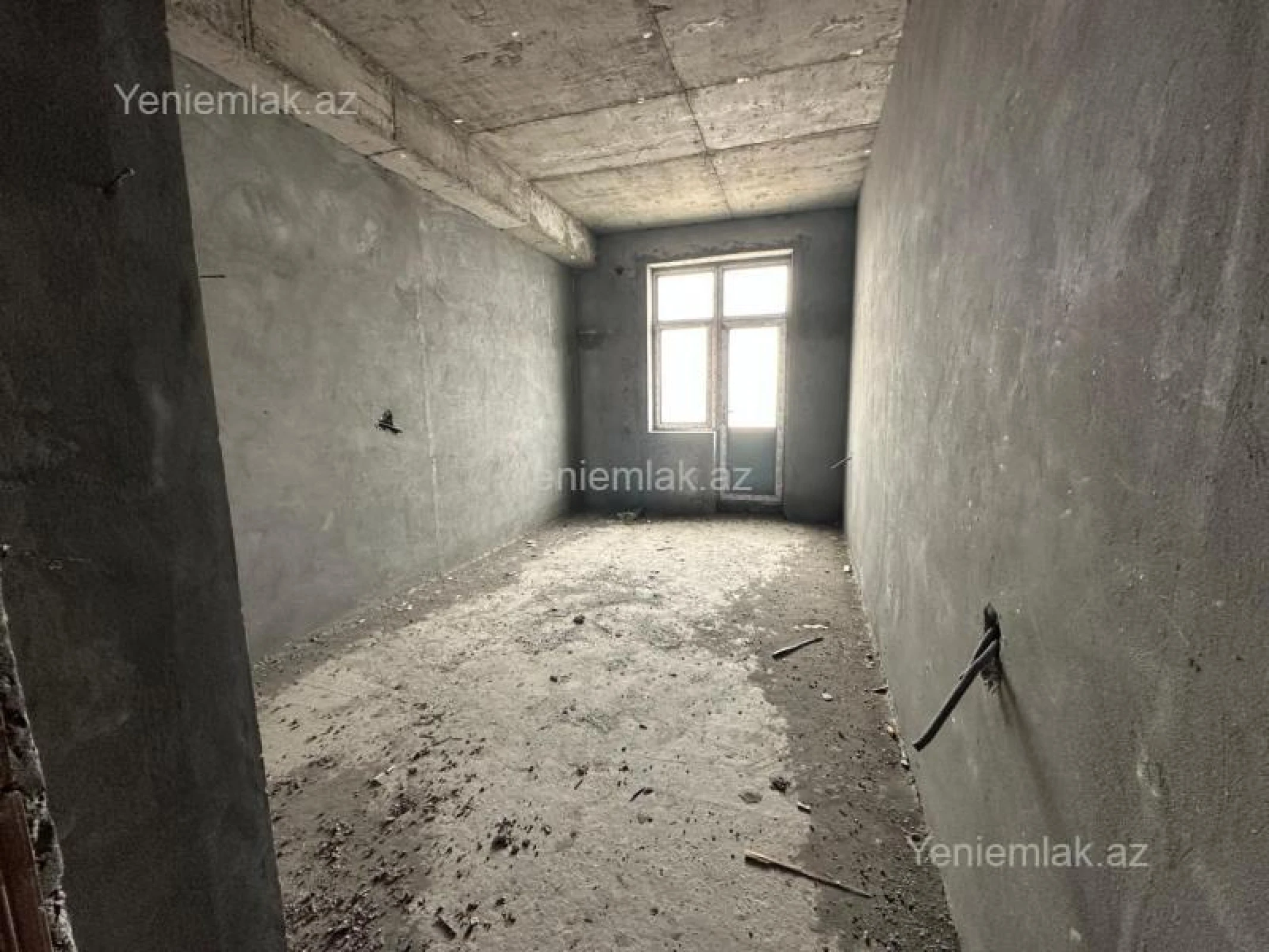 Satılır 2 otaqlı yeni tikili 92 m²