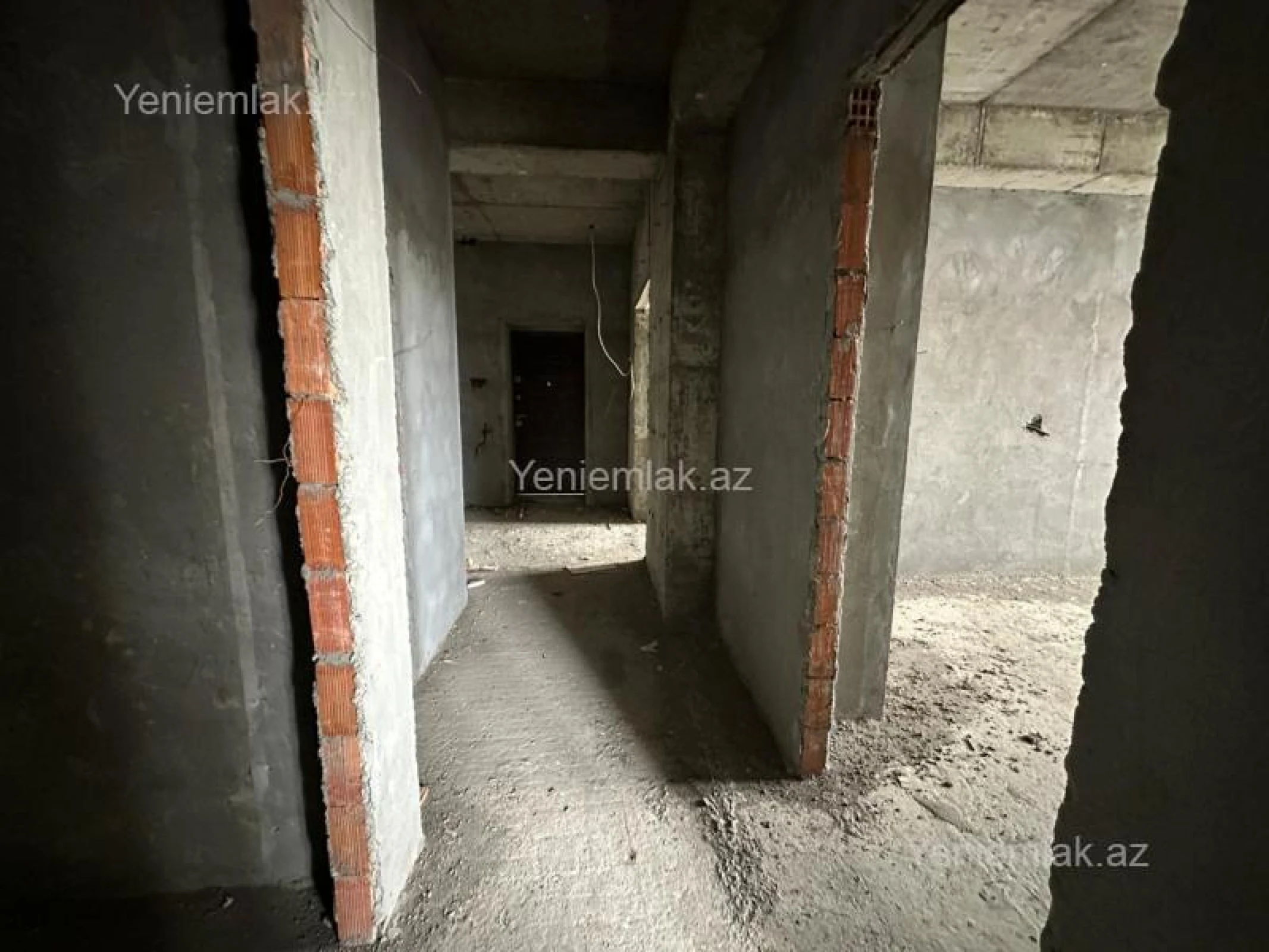 Satılır 2 otaqlı yeni tikili 92 m²