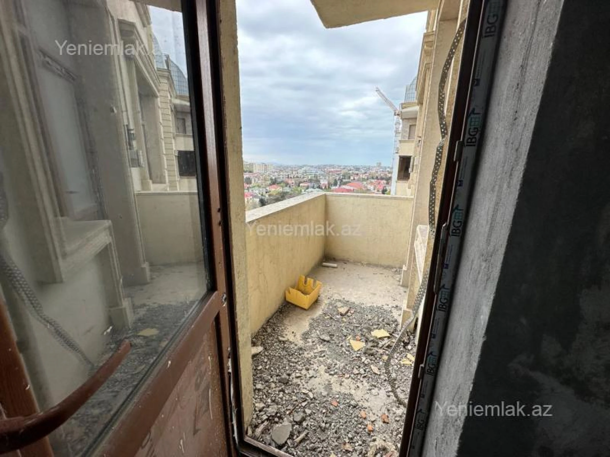 Satılır 2 otaqlı yeni tikili 92 m²