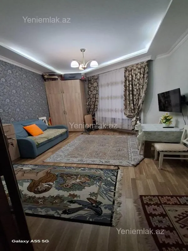 Satılır 1 otaqlı yeni tikili 42 m²