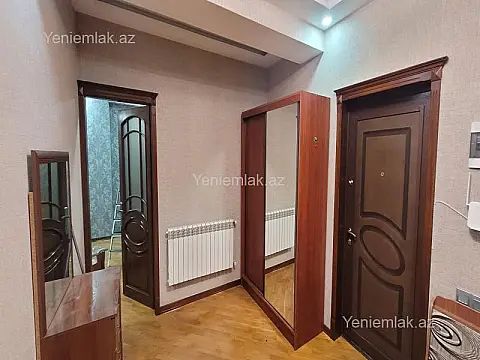 Satılır 2 otaqlı yeni tikili 96 m²
