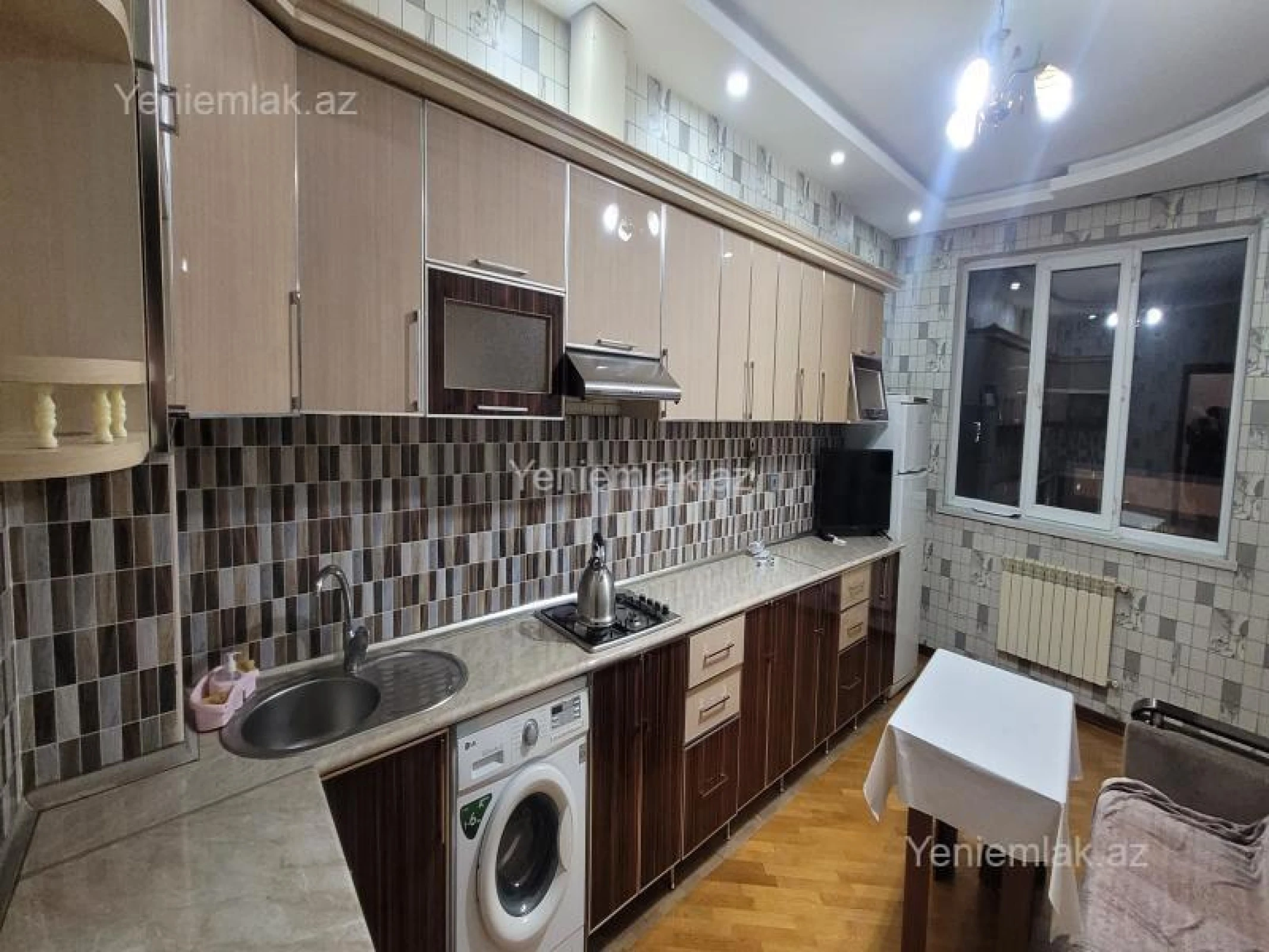 Satılır 2 otaqlı yeni tikili 96 m²