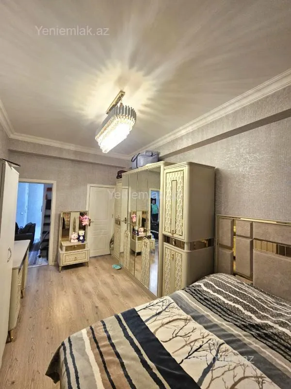 Satılır 4 otaqlı yeni tikili 162 m²