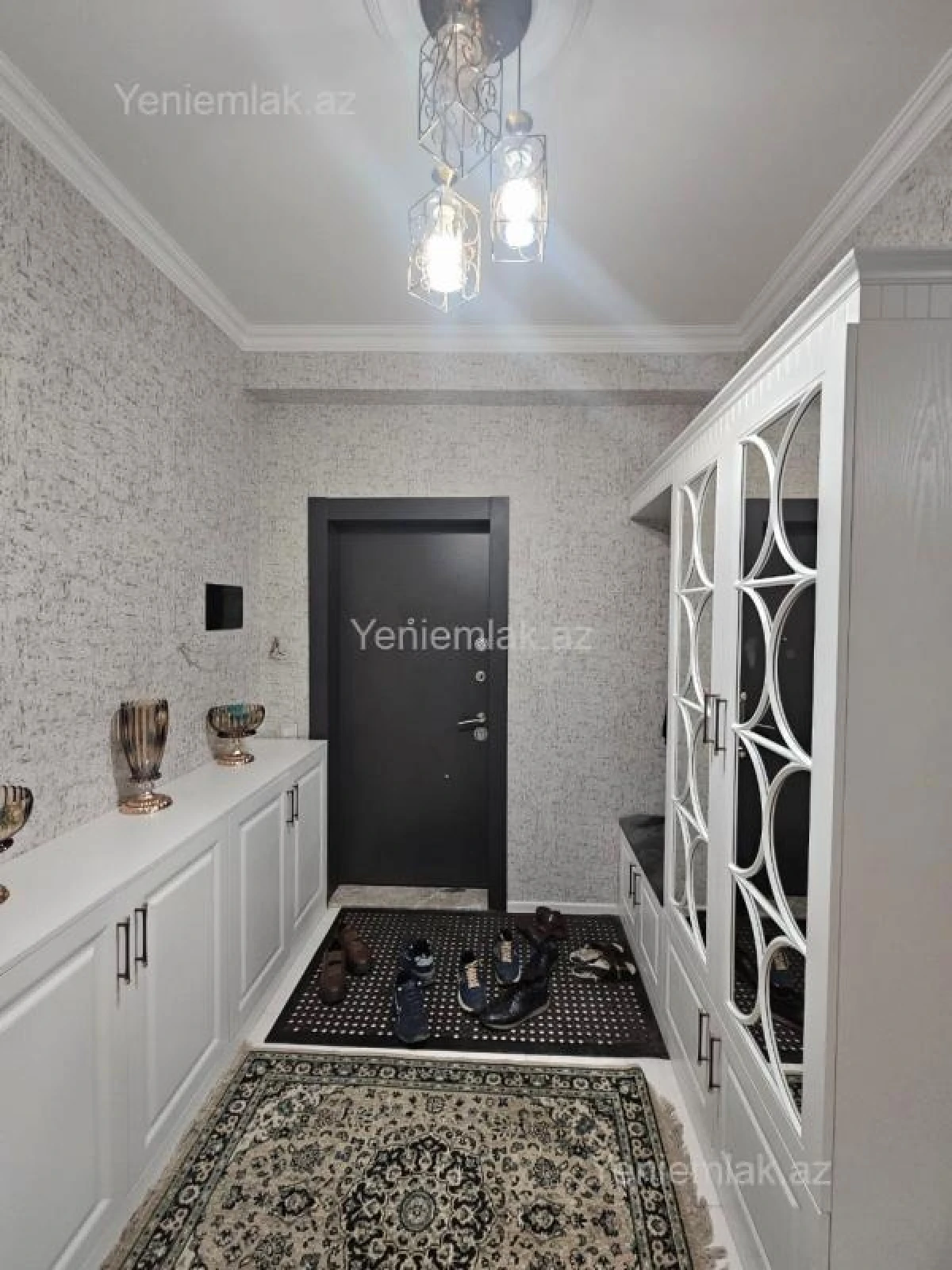 Satılır 4 otaqlı yeni tikili 162 m²