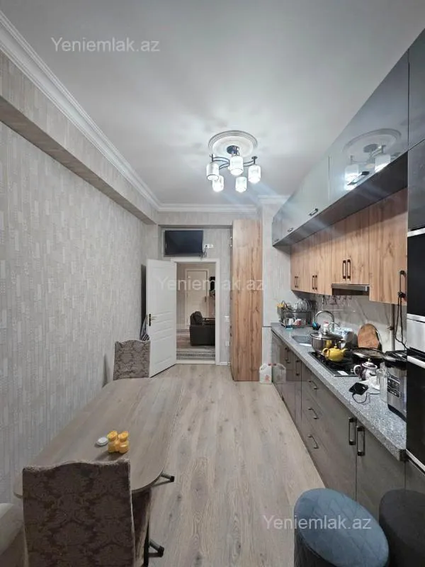 Satılır 4 otaqlı yeni tikili 162 m²