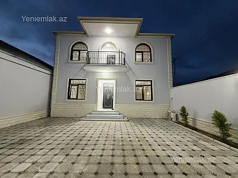 Satılır 6 otaqlı həyət evi 200 m²