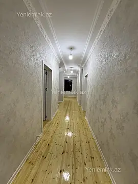 Satılır 6 otaqlı həyət evi 200 m²