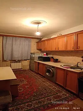 Satılır 4 otaqlı köhnə tikili 84 m²