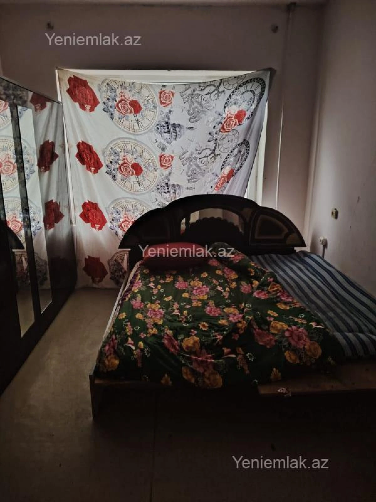 Satılır 2 otaqlı köhnə tikili 65 m²