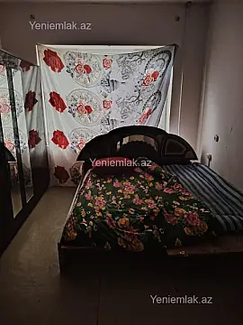 Satılır 2 otaqlı köhnə tikili 65 m²