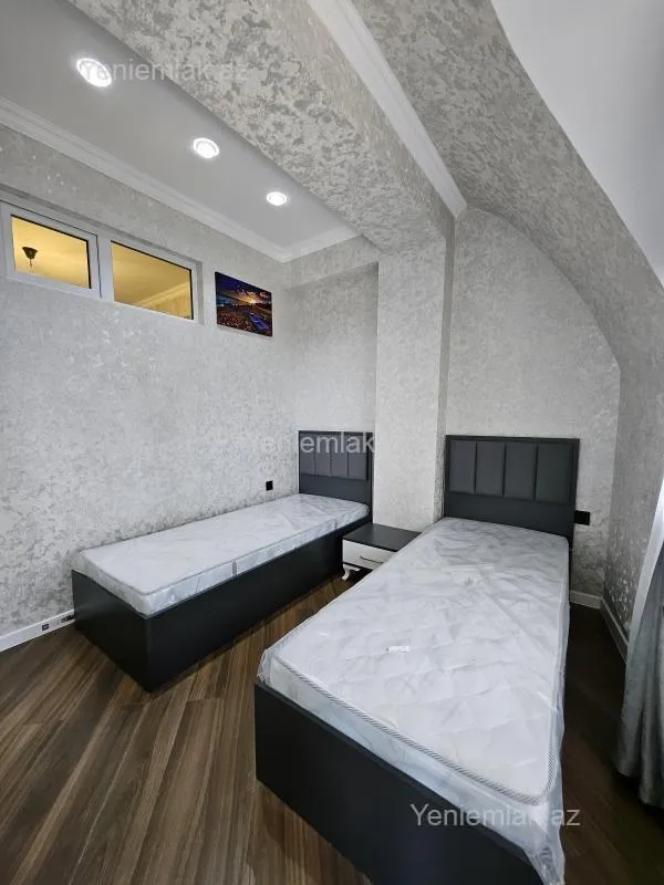 Satılır 4 otaqlı yeni tikili 122 m²