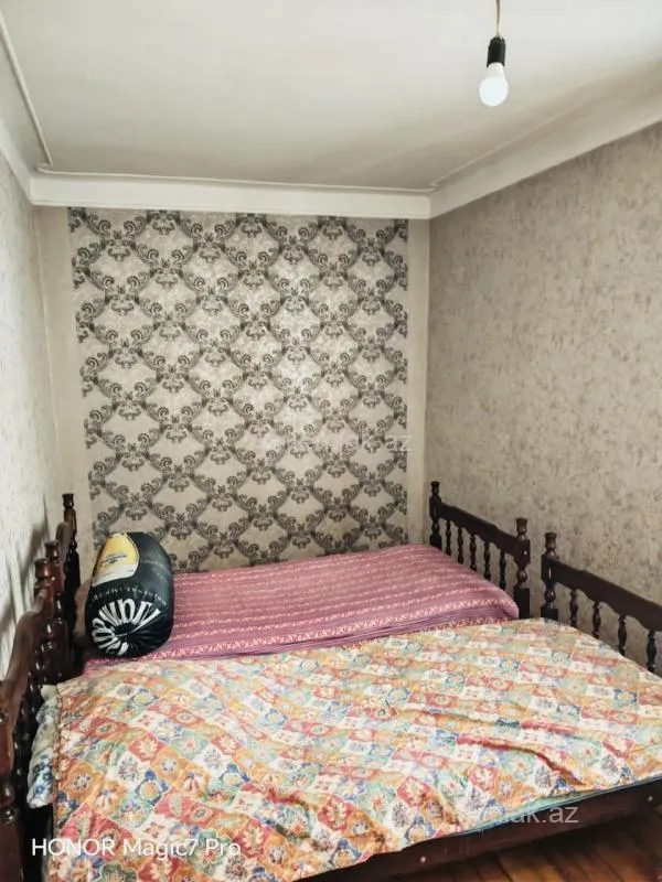 Satılır 2 otaqlı köhnə tikili 50 m²