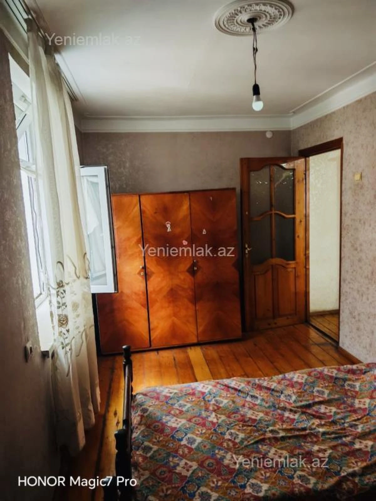 Satılır 2 otaqlı köhnə tikili 50 m²