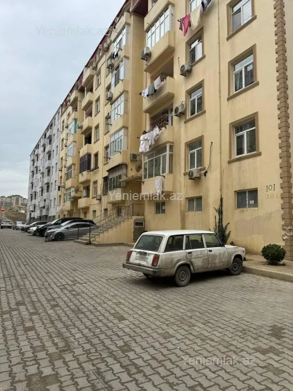 Satılır 2 otaqlı yeni tikili 55 m²