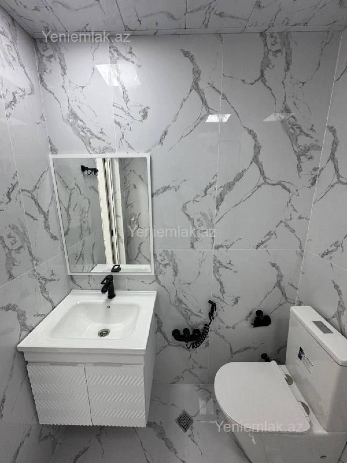 Satılır 2 otaqlı yeni tikili 44 m²