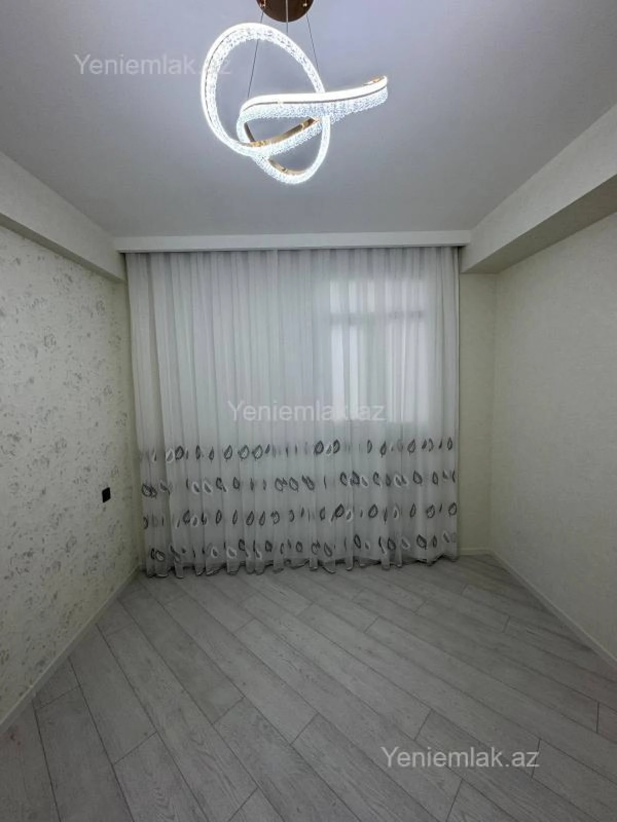 Satılır 2 otaqlı yeni tikili 44 m²