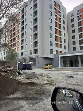 Satılır 3 otaqlı yeni tikili 140 m²