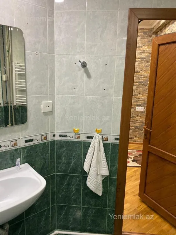 Satılır 2 otaqlı yeni tikili 86 m²