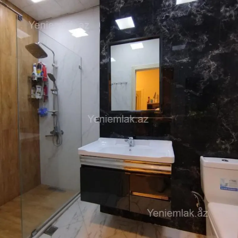Satılır 2 otaqlı yeni tikili 65 m²