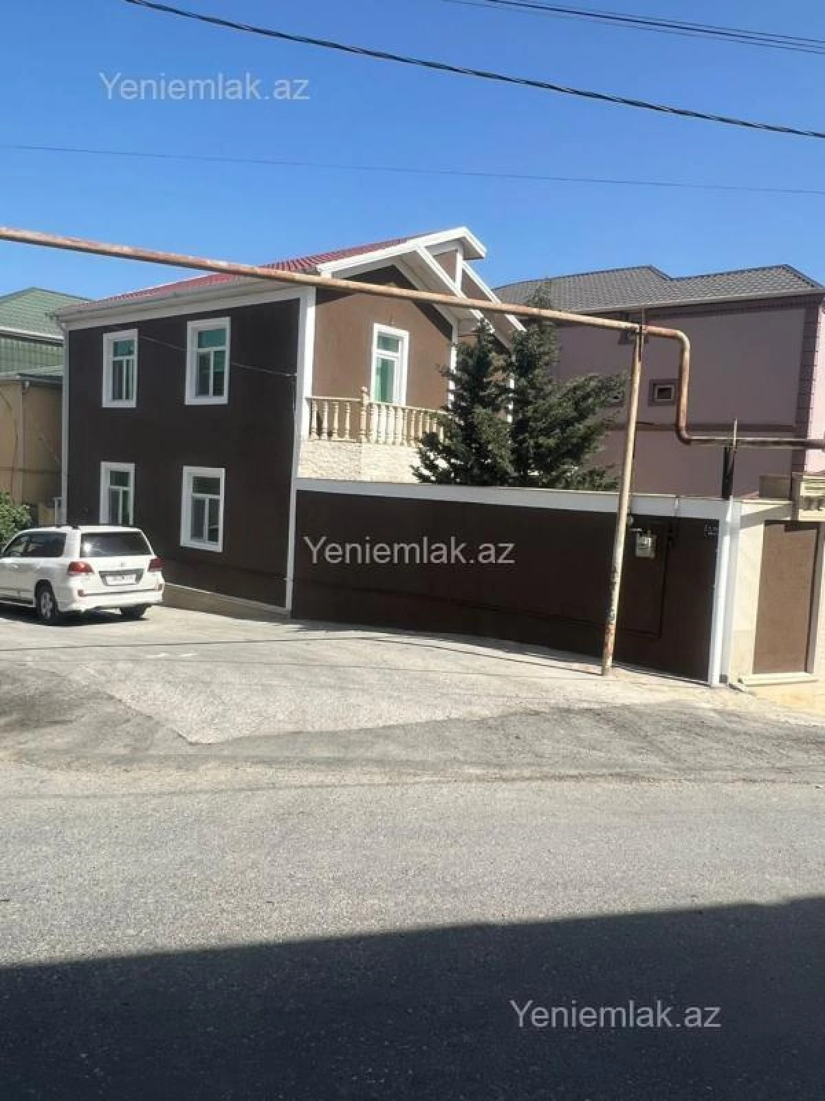 Satılır 4 otaqlı həyət evi 200 m²