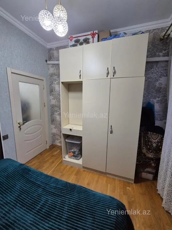 Satılır 3 otaqlı yeni tikili 80 m²