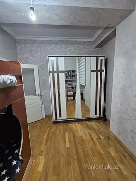 Satılır 3 otaqlı yeni tikili 80 m²