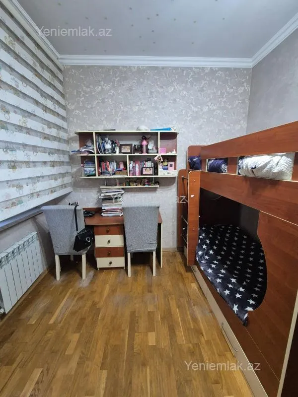 Satılır 3 otaqlı yeni tikili 80 m²