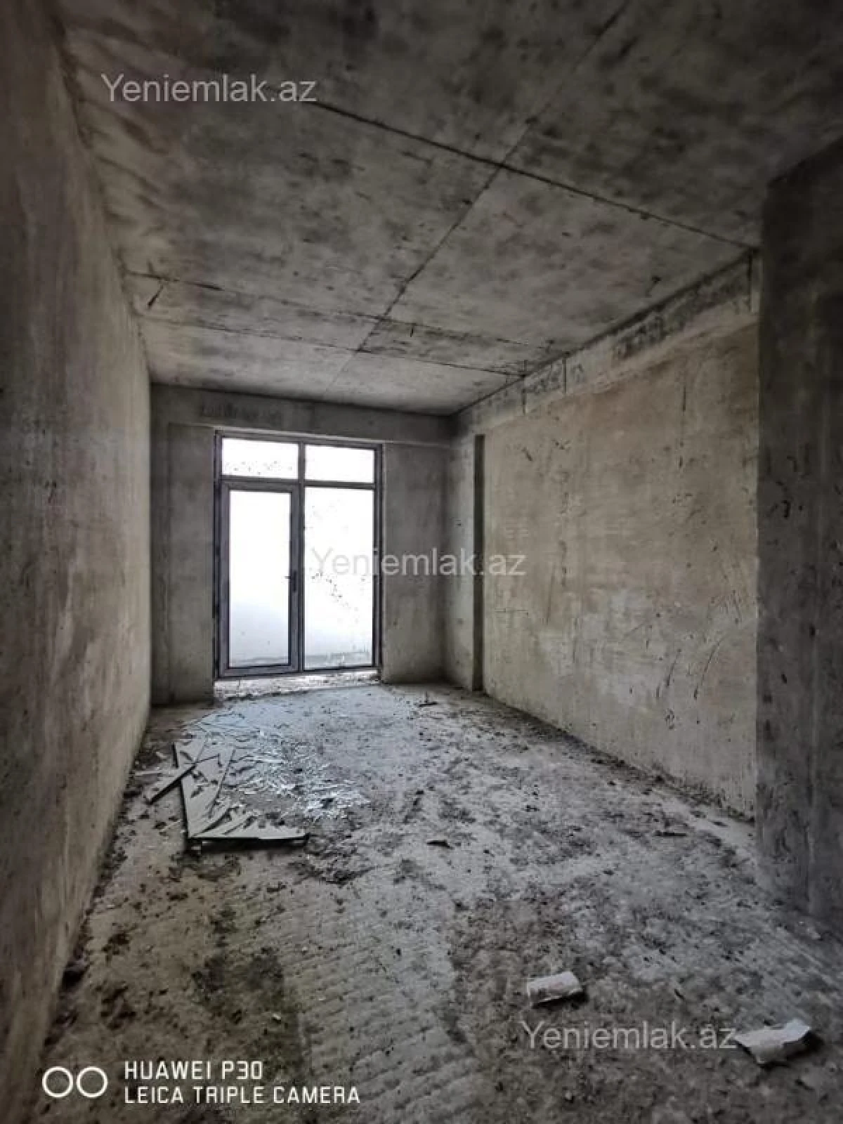 Satılır 3 otaqlı yeni tikili 110 m²