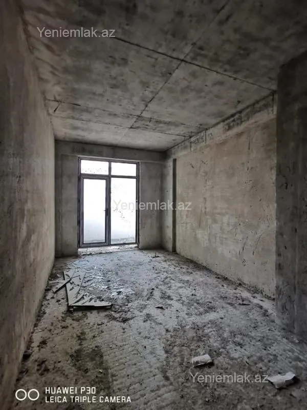 Satılır 3 otaqlı yeni tikili 110 m²