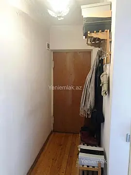 Satılır 2 otaqlı köhnə tikili 40 m²