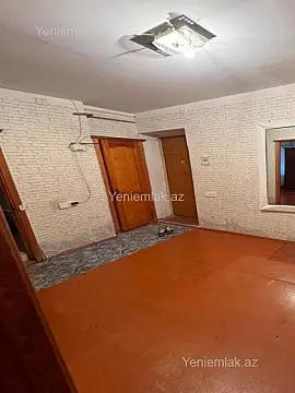 Satılır 3 otaqlı köhnə tikili 60 m²