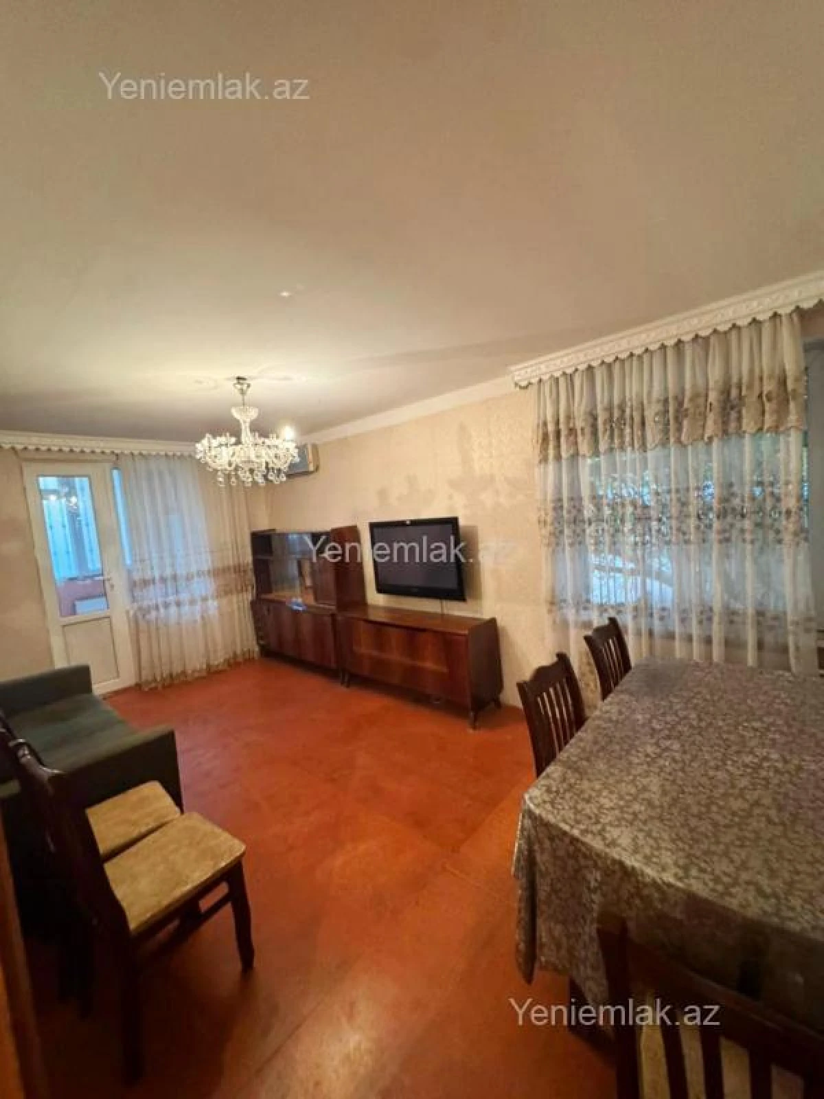 Satılır 3 otaqlı köhnə tikili 60 m²