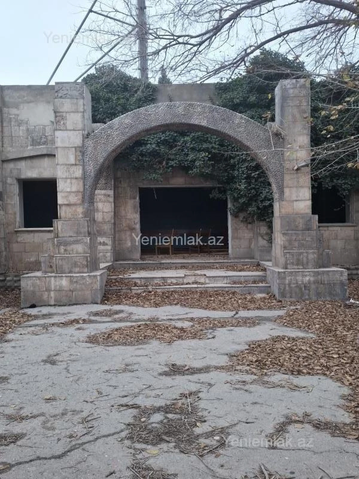 Satılır 6 otaqlı obyekt 370 m²