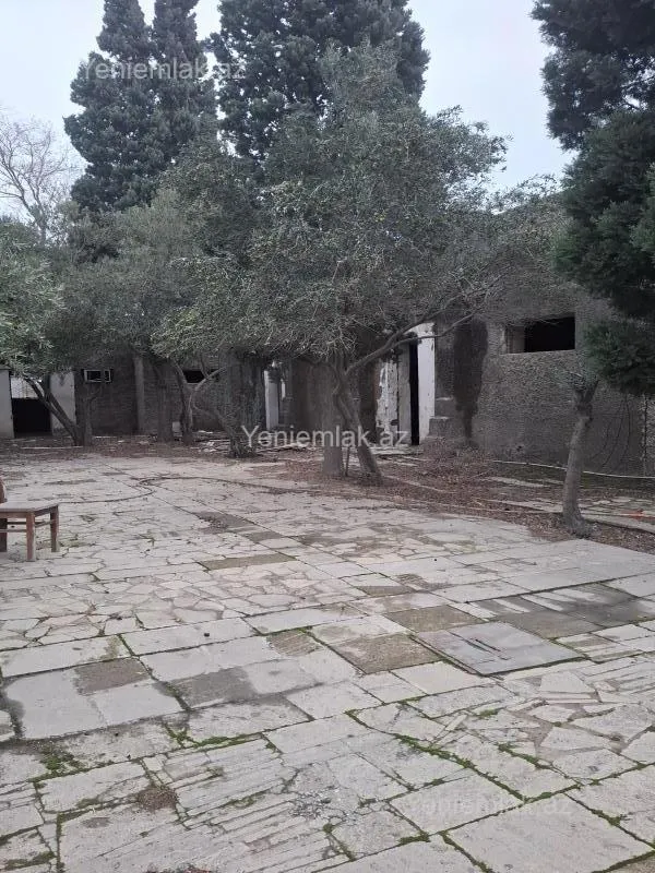 Satılır 6 otaqlı obyekt 370 m²