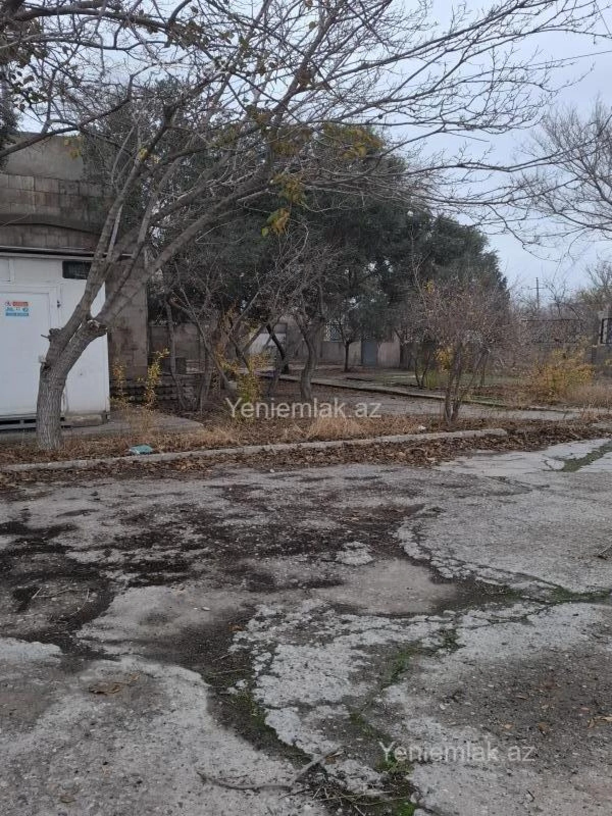 Satılır 6 otaqlı obyekt 370 m²