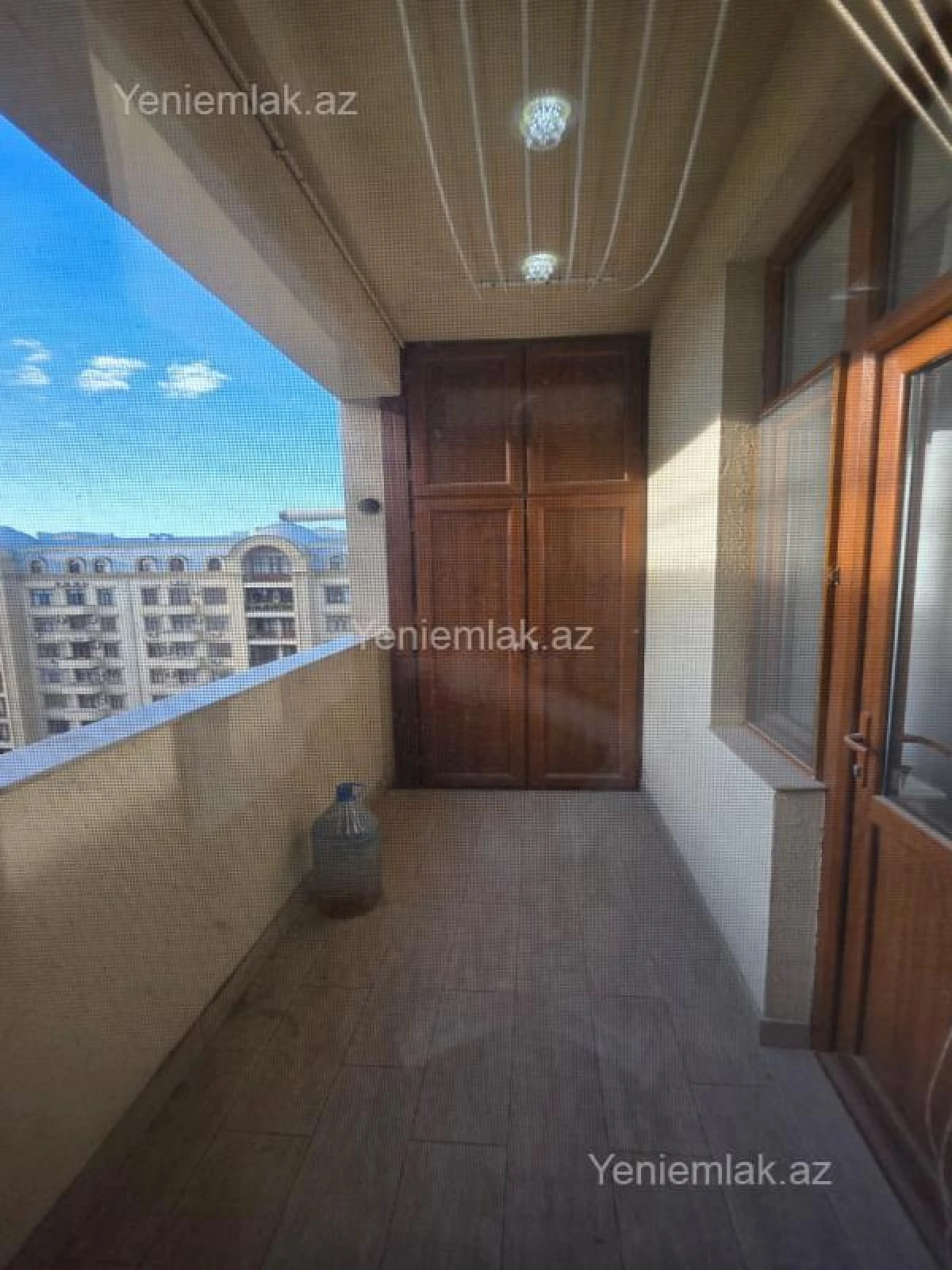 Satılır 3 otaqlı yeni tikili 105 m²