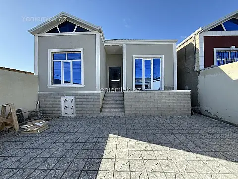 Satılır 3 otaqlı həyət evi 100 m²