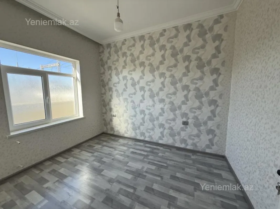 Satılır 3 otaqlı həyət evi 100 m²