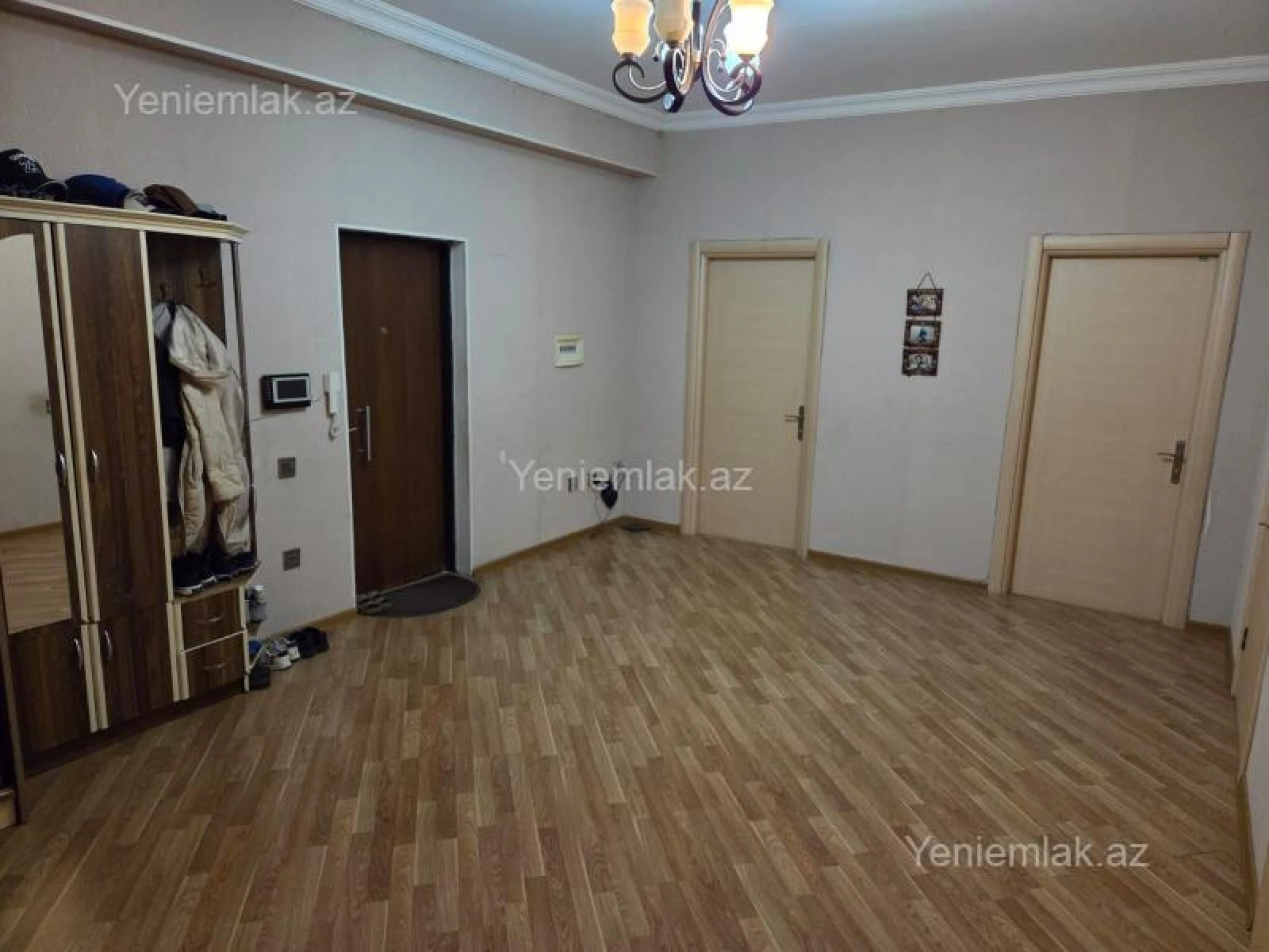 Satılır 3 otaqlı yeni tikili 127 m²